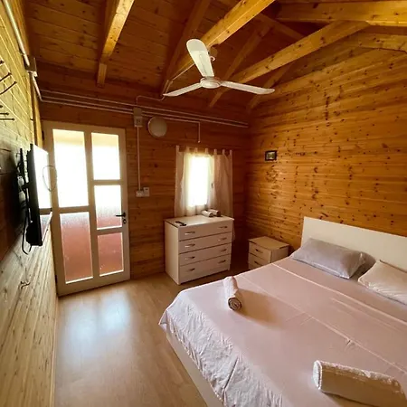 Vila Livio - Mirdite Inn *